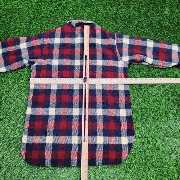 Vintage 80s Woolrich Wool Flannel Shirt Medium 20x28 Plaid - Picture 4 of 11